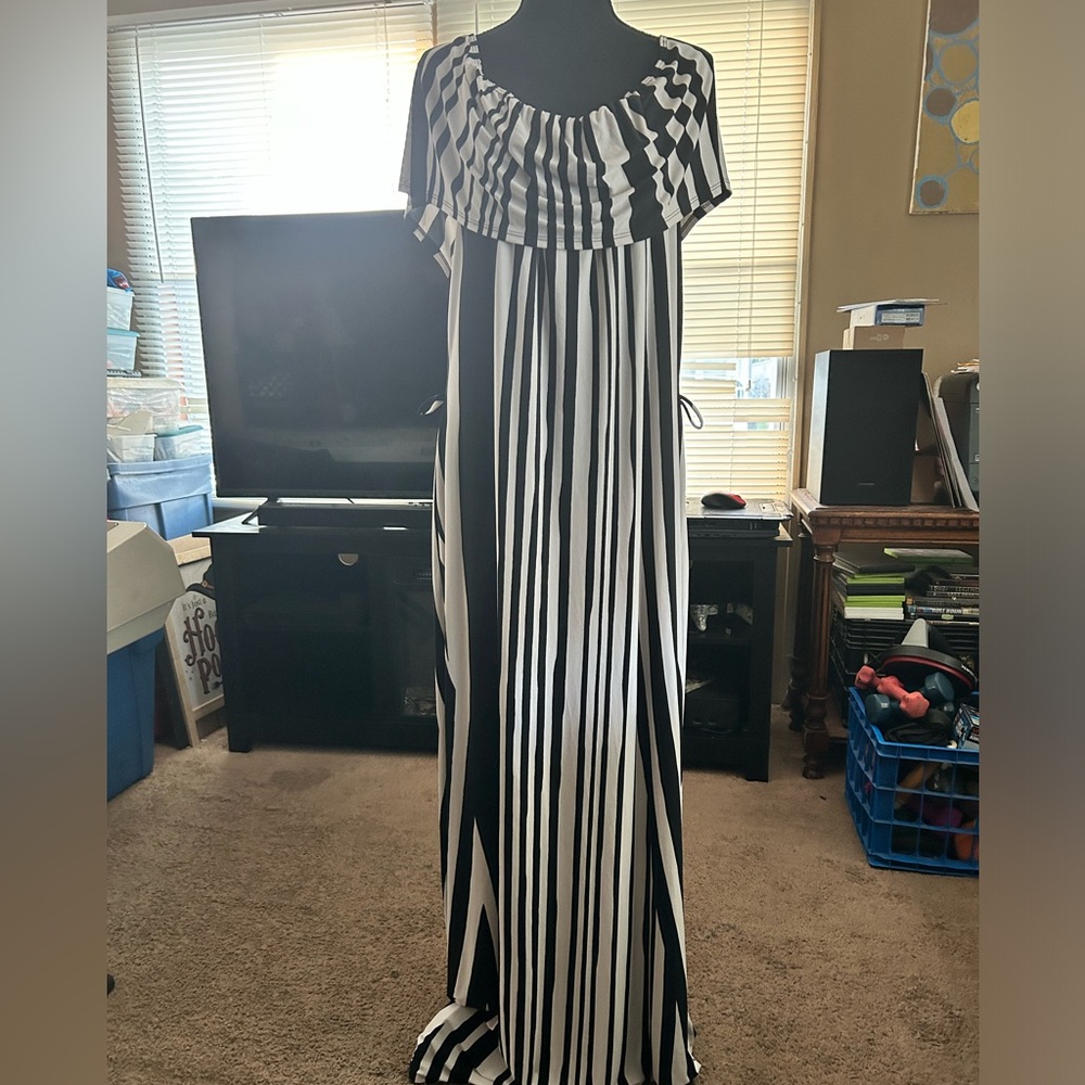 Black & White Off Shoulder Dress